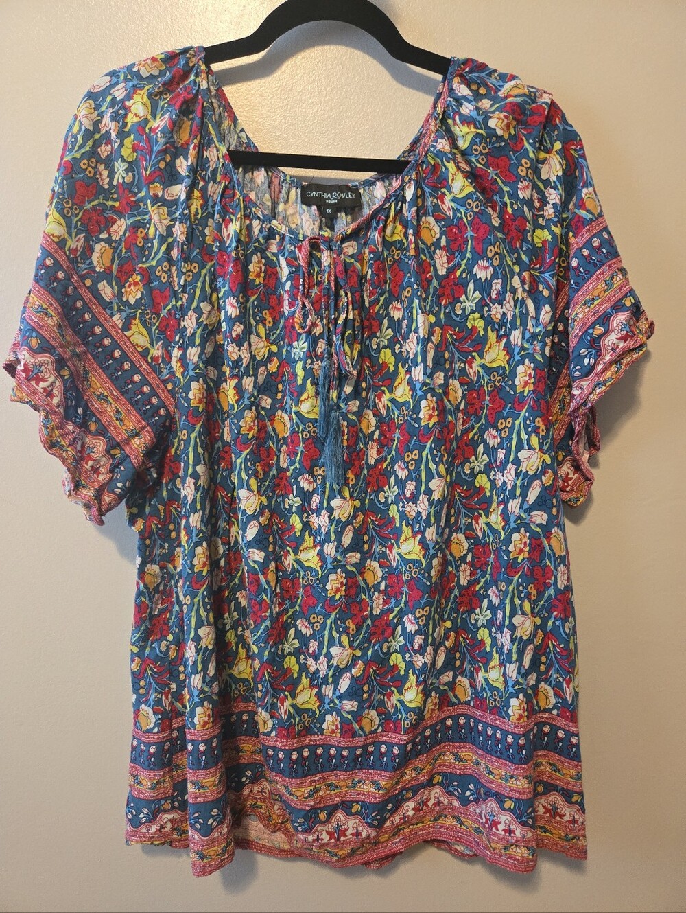 Cynthia Rowley Womens Floral Blouse Top Sz. 1x  Short Sleeve